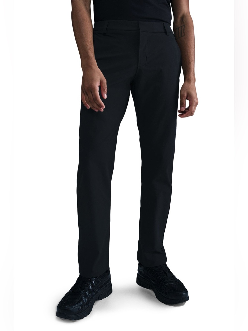 Nike Men’s 24.7 Perfect stretch Dri-Fit Chino Pants Size 33x30 Black Performance